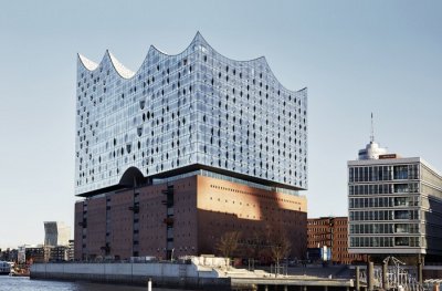 Elbphilharmonie - мерцающая филармония в Гамбурге